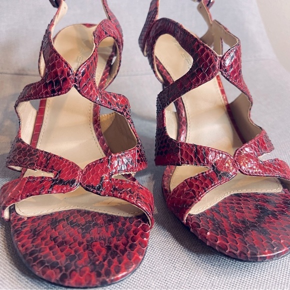 Via Spiga Women's‎ V-Mystique Snake Print Strappy Heel size 6 - Picture 5 of 7